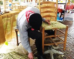 Leentje 05 zijn biezen pakken